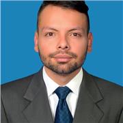 profesor de matemática financiera /ciencias sociales 
soy estudiante de administración de empresas culmine mis materias de pregrado en el 2023 y actualmente iniciare mis estudios en especialización en el área de finanzas en la universidad pedagógica y tec